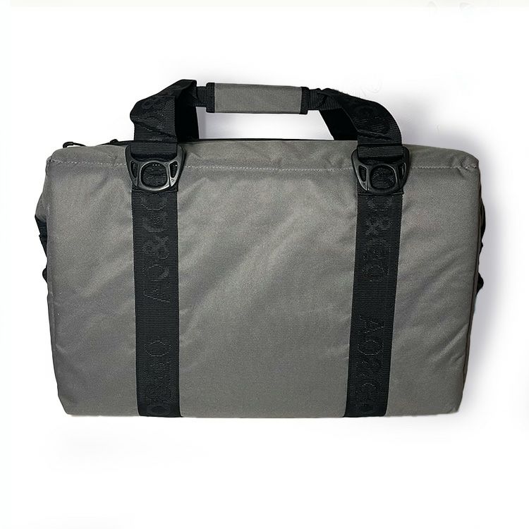 エーオークーラーズ（AO Coolers） キャンバス/CANVAS 36パック ソフトクーラー