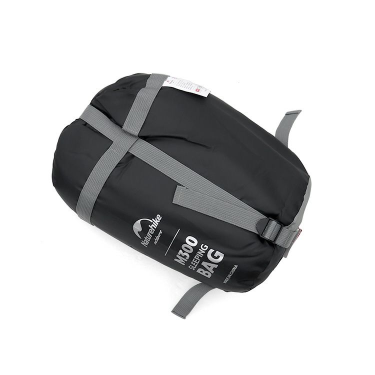 ネイチャーハイク（Naturehike） スリーピングバッグ（寝袋） M300