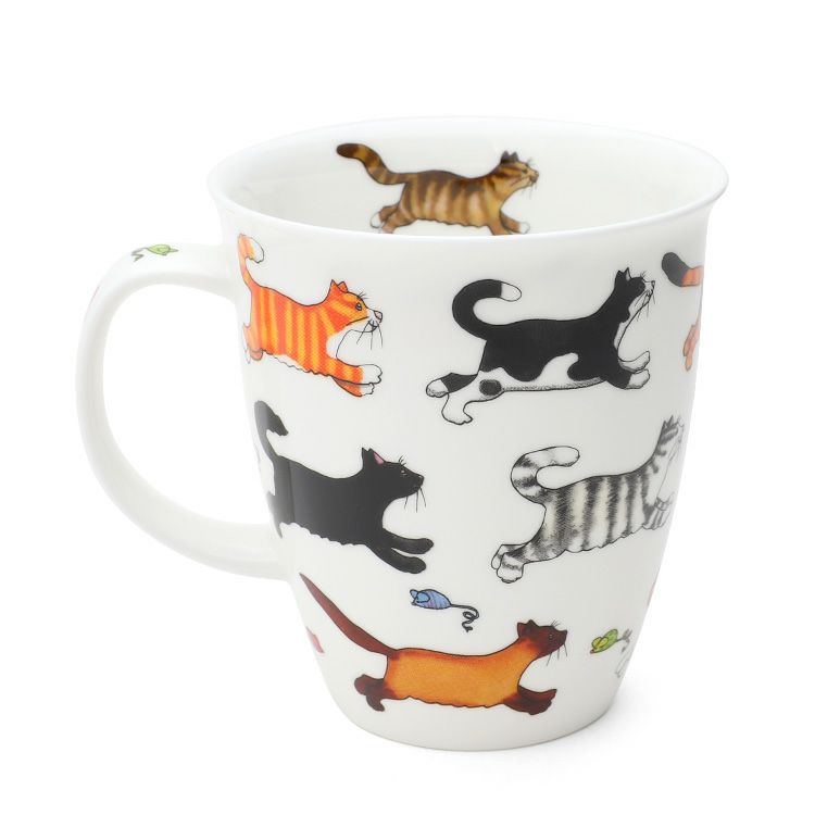 ダヌーン（Dunoon） NEVIS マグカップ 走るんだニャー