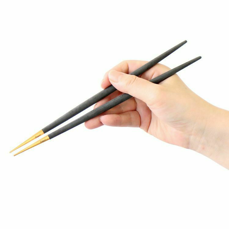 クチポール（Cutipol） ゴア/GOA 箸 + 箸置き 箱付ペアセット