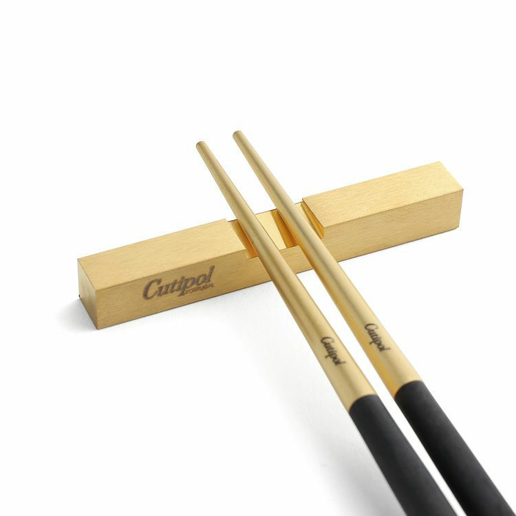 クチポール（Cutipol） クーベ/KUBE 箸 + 箸置き 箱付ペアセット　マットゴールド