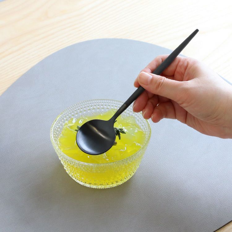 クチポール（Cutipol） ゴア/GOA デザートスプーン オールブラック