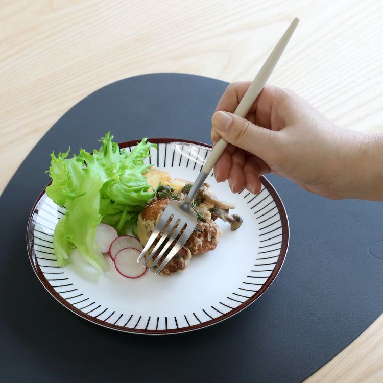 クチポール（Cutipol） ゴア/GOA ディナーフォーク ライトアイボリー