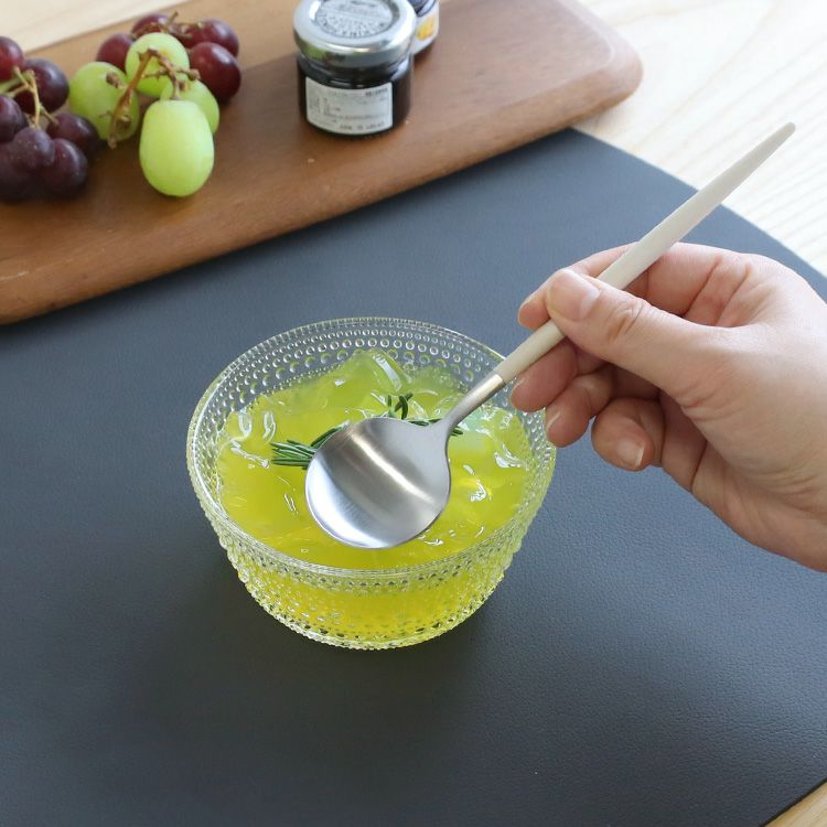 クチポール（Cutipol） ゴア/GOA デザートスプーン ライトアイボリー