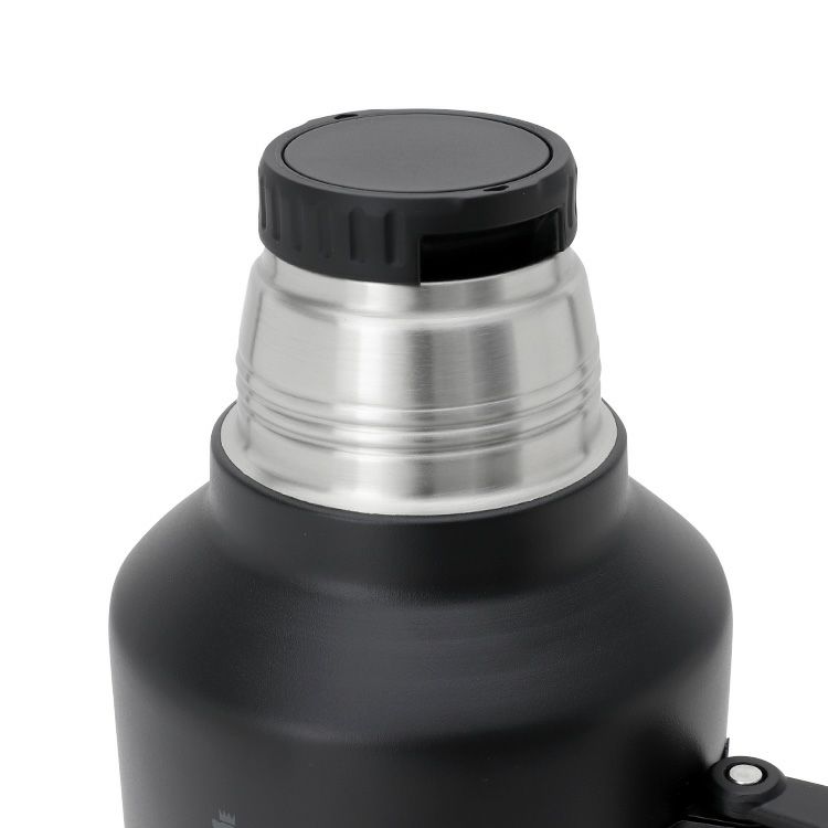 スタンレー（Stanley） クラシック/Classic  真空ボトル 2.3 ブラック