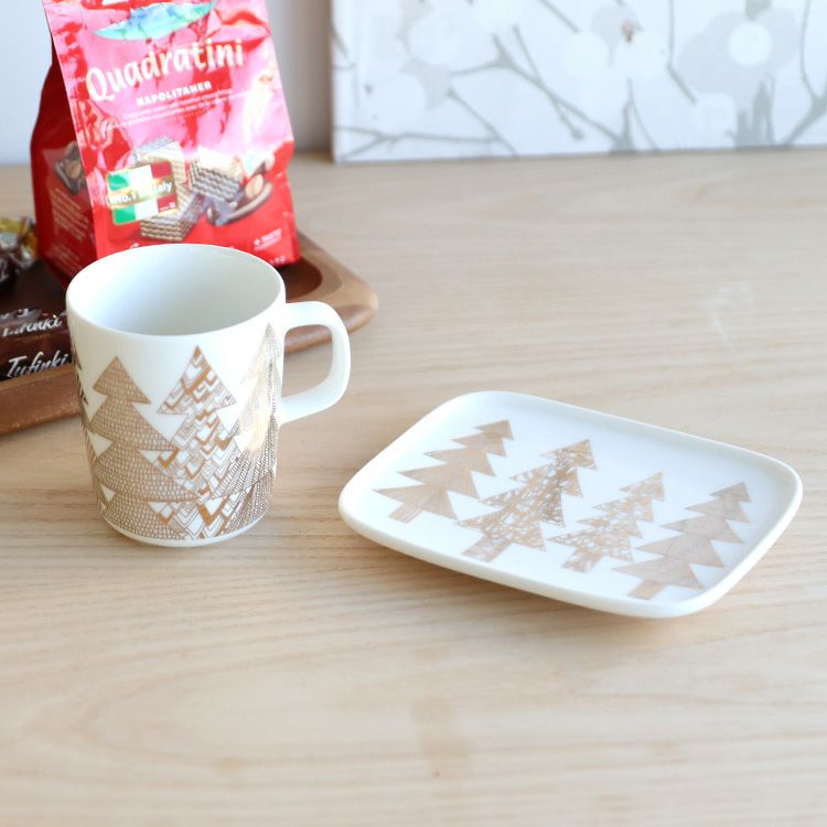マリメッコ（marimekko） クーシコッサ/Kuusikossa マグ250ml＆プレート15x12cm ゴールド/ホワイト