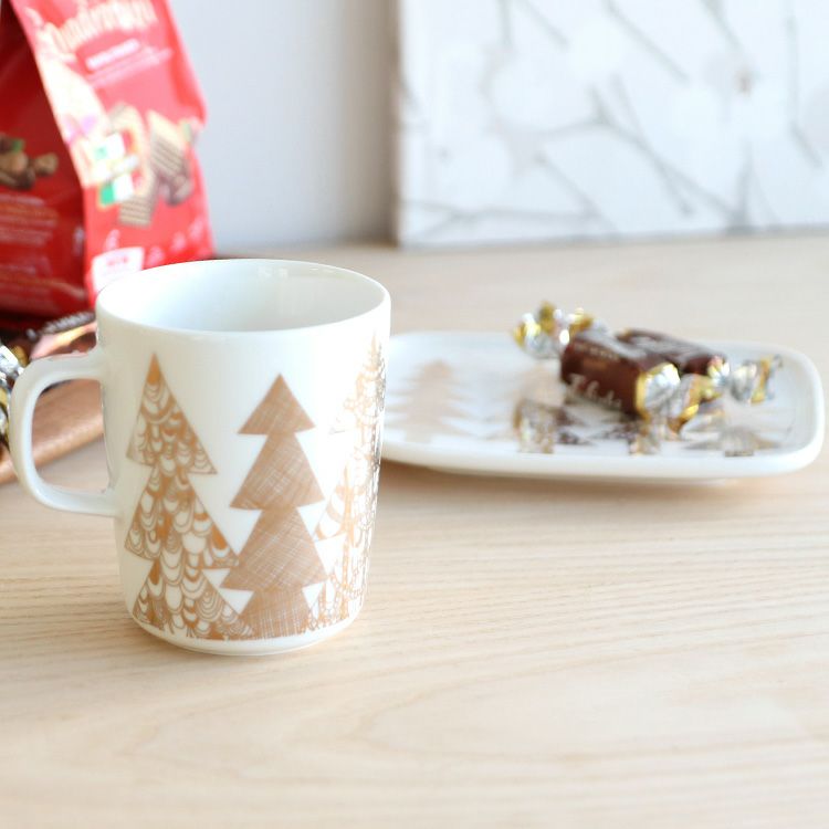 マリメッコ（marimekko） クーシコッサ/Kuusikossa マグ250ml＆プレート15x12cm ゴールド/ホワイト