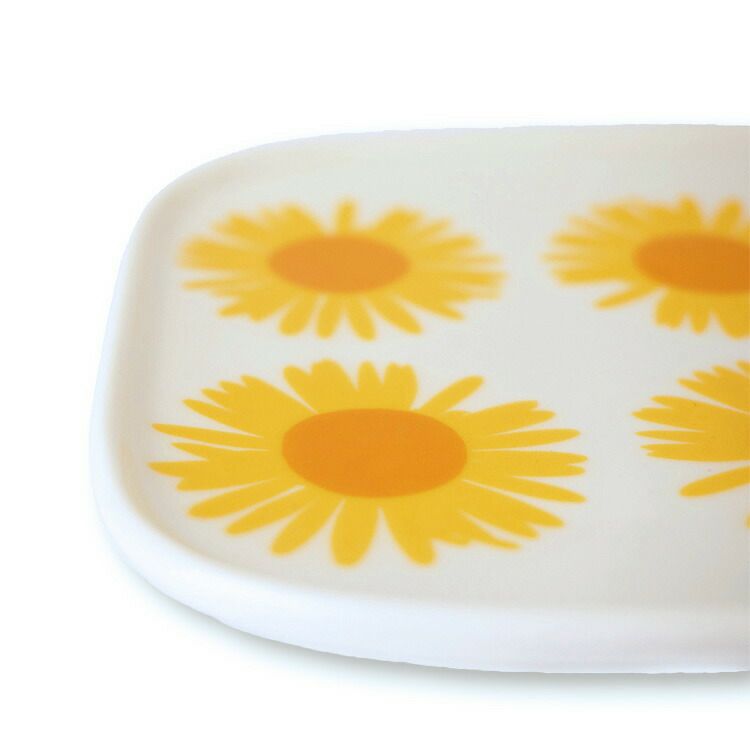 ★★★アウトレット（訳あり）★★★ マリメッコ（marimekko） アウリンゴンクッカ/Auringonkukka プレート 15×12cm ホワイト/イエロー